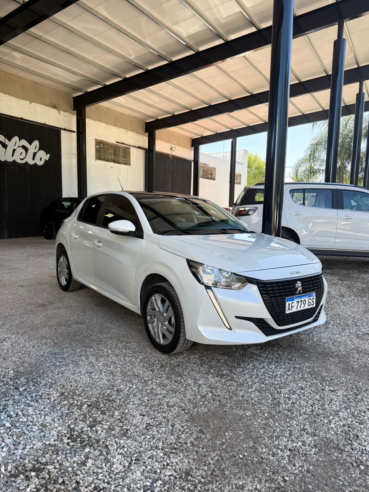 PEUGEOT - 208  - ACTIVE PACK AUT - 2023